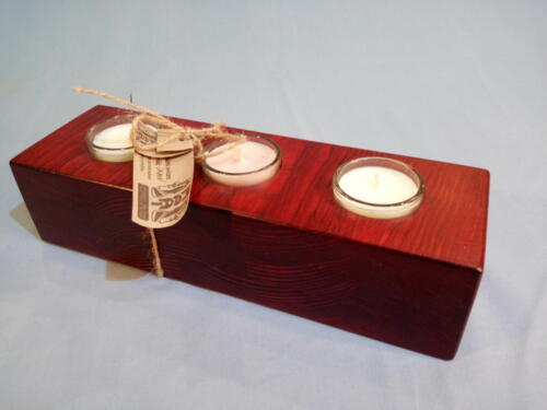 S1, elegantní svícen, jasan, mořené dřevo červené, po použitíí svíček, lze vložit do skleněného kalíšku čajové svíčky , d - 30 cm , v - 7 cm, 450 Kč